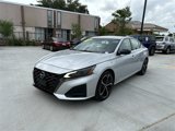 Used 2023 Nissan Altima 2.5 SR image 3