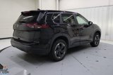 Used 2024 Nissan Rogue SV image 4