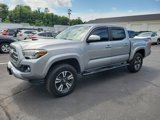 Used 2016 Toyota Tacoma TRD Sport image 3