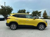 Used 2021 Kia Seltos SX w/ SX Sunroof Package image 4
