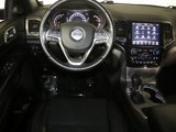 Used 2021 Jeep Grand Cherokee Laredo X image 3
