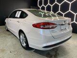 Used 2018 Ford Fusion SE w/ Fusion SE Technology Package image 3