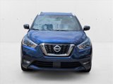 Used 2020 Nissan Kicks SR image 2