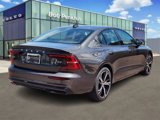 Used 2025 Volvo S60 B5 Core image 3