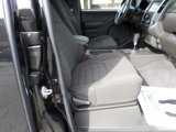 Used 2021 Nissan Frontier SV image 2