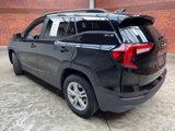 Used 2022 GMC Terrain SLE w/ Driver Convenience Package image 4