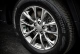 Used 2019 Jeep Cherokee Latitude Plus w/ Cold Weather Group image 3