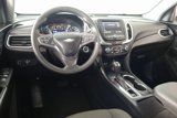 Used 2021 Chevrolet Equinox LT image 2