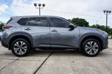 Used 2022 Nissan Rogue SV image 3