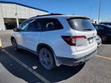 Used 2022 Honda Pilot Sport image 4