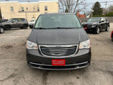 Used 2016 Chrysler Town & Country Touring image 2