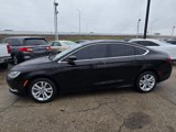 Used 2016 Chrysler 200 Limited image 2