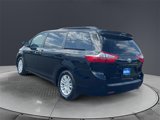 Used 2015 Toyota Sienna L image 3