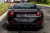 Used 2016 Ferrari California T image 4