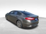 Used 2013 Ford Fusion SE image 4