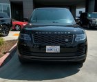 Used 2019 Land Rover Range Rover SE image 2