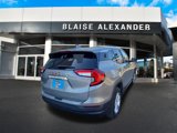 Used 2024 GMC Terrain SLE image 3