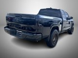 Used 2024 Nissan Frontier SV w/ Technology Package image 5