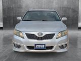 Used 2010 Toyota Camry SE image 2