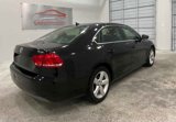 Used 2012 Volkswagen Passat TDI SE image 3