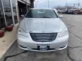 Used 2011 Chrysler 200 Limited image 3