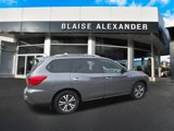 Used 2018 Nissan Pathfinder SL w/ Cargo Package image 2