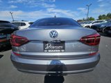 Used 2017 Volkswagen Passat 1.8T SE image 6