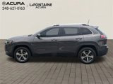 Used 2019 Jeep Cherokee Limited image 2