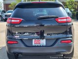 Used 2016 Jeep Cherokee Latitude w/ Cold Weather Group image 6