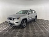 Used 2019 Jeep Grand Cherokee Limited w/ Luxury Group II image 3