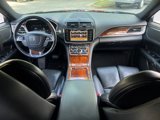 Used 2017 Lincoln Continental Reserve image 6