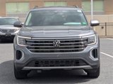New 2025 Volkswagen Atlas SE image 2