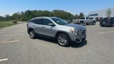 Used 2023 GMC Terrain SLT image 2