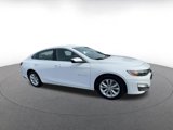 Used 2023 Chevrolet Malibu LT image 2