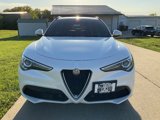 Used 2018 Alfa Romeo Stelvio Ti Sport image 3