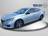 Used 2019 Nissan Altima 2.5 SR w/ SR Premium Package image 3