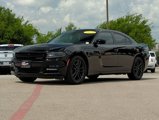 Used 2019 Dodge Charger SXT w/ Blacktop Package image 4