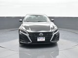 Used 2023 Nissan Altima 2.5 SV image 2