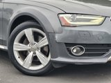 Used 2015 Audi A4 Premium Plus w/ Technology Package image 3