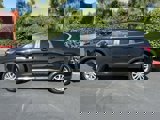 Used 2019 Hyundai Santa Fe SE image 3