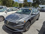 Used 2021 Volkswagen Jetta SE w/ SE Cold Weather Package image 5