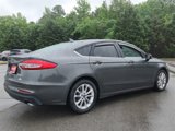 Used 2020 Ford Fusion SE image 3