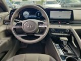 Certified 2023 Hyundai Elantra SEL w/ Convenience Package image 2