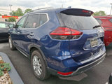 Used 2017 Nissan Rogue SV w/ SV Premium Package image 3