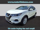Used 2022 Nissan Rogue Sport SV image 2