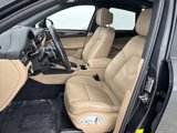Used 2024 Porsche Macan image 5