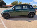 Used 2017 MINI Cooper 4-Door Hardtop image 2
