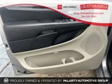 Used 2015 Chrysler Town & Country Touring-L w/ Driver Convenience Group image 5