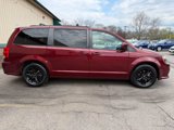 Used 2019 Dodge Grand Caravan GT image 2