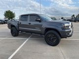 Used 2014 Toyota Tacoma PreRunner image 2